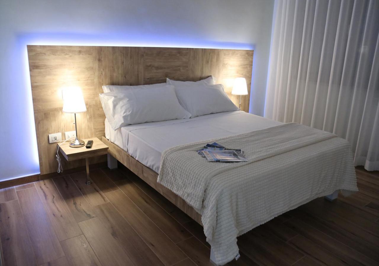 Residenza La Reggia Panzió Caserta Kültér fotó